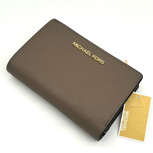 Michael Kors Medium Bifold Zip Chain Wallet Dusk - Picture 6 of 9